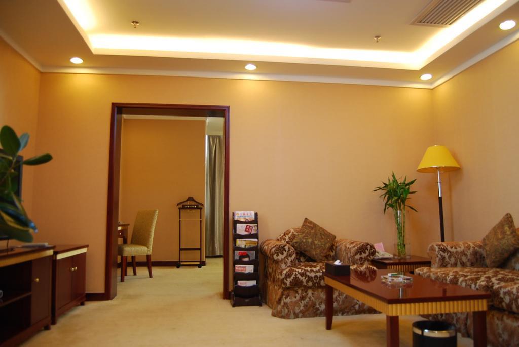 Hami Hotel Cameră foto